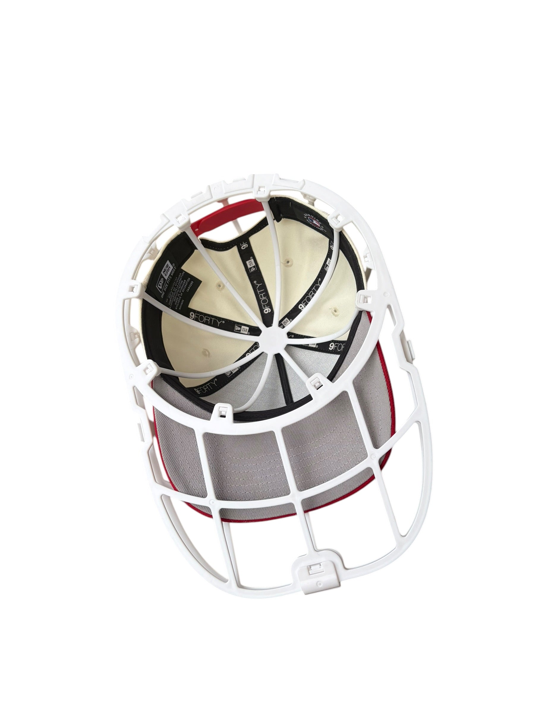 Cap Cage